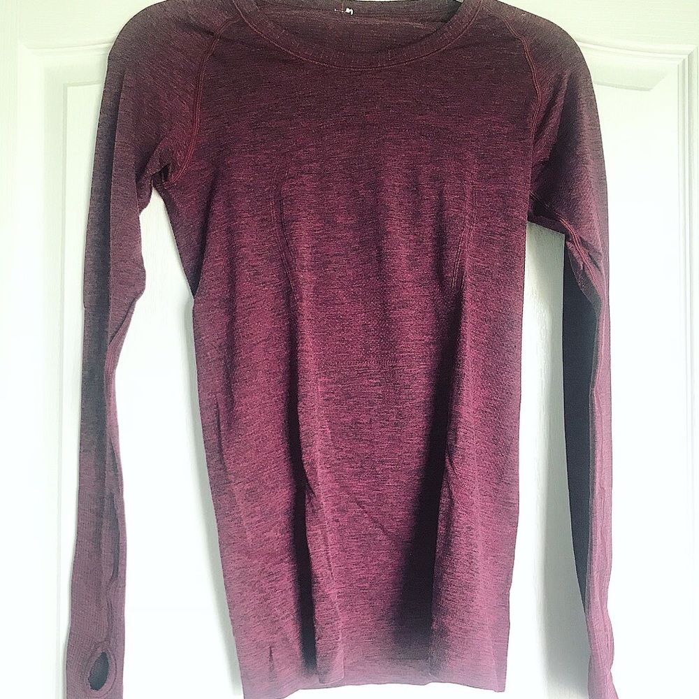 Lululemon top